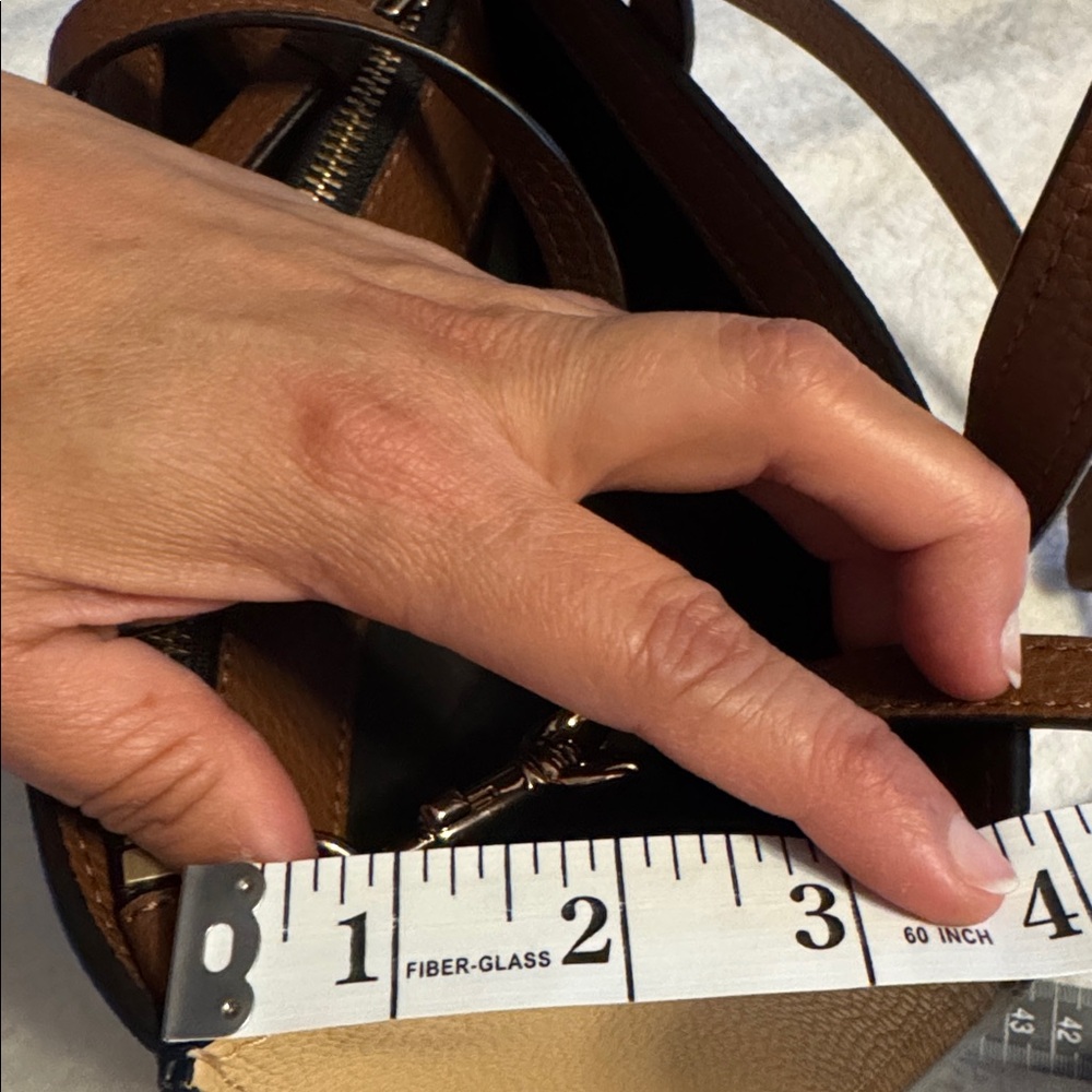 Marc Jacobs Black and Tan Women's Bag - Picture 9 of 9